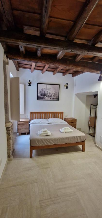 Apartament Casina Giubbonari Rzym Zewnętrze zdjęcie